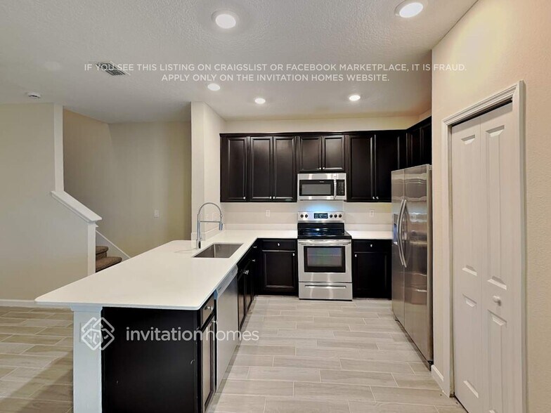 Building Photo - 577 Cherry Ridge Dr