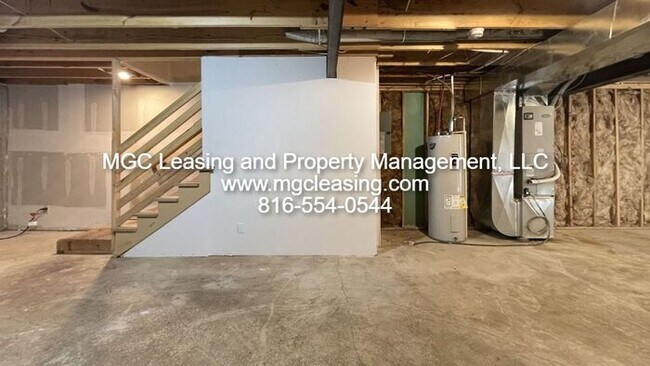 Building Photo - More Savings, More Comfort! Your Move to E...