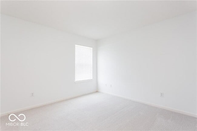 Building Photo - 13800 Stanford Dr