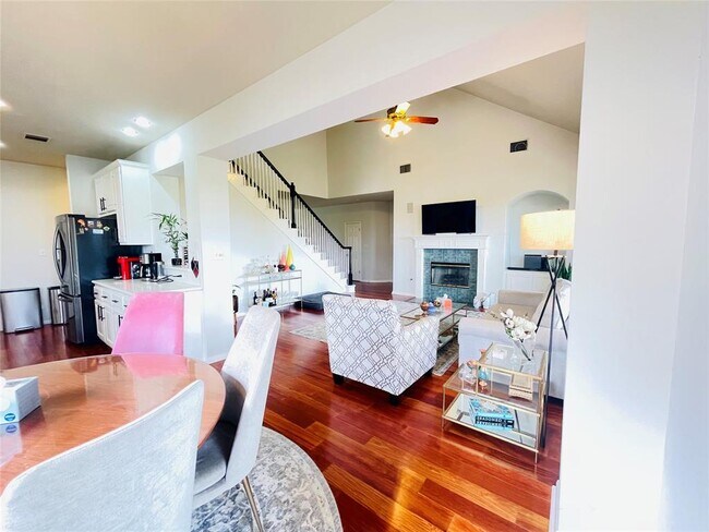 Building Photo - 12720 Oxen Way