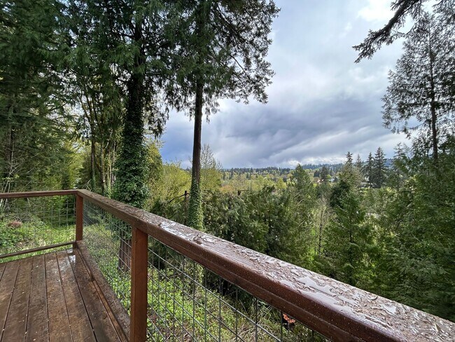 Building Photo - Stunning Views! Secluded 2 Bed, 1 Bath Gem!