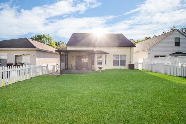 Building Photo - 5619 Tanagergrove Way