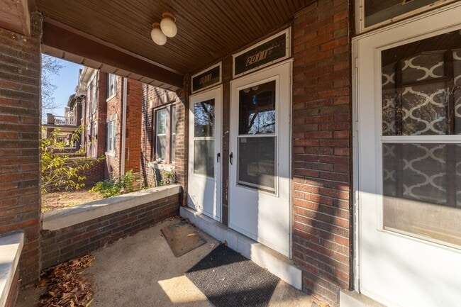 Building Photo - 2009 Maury Ave