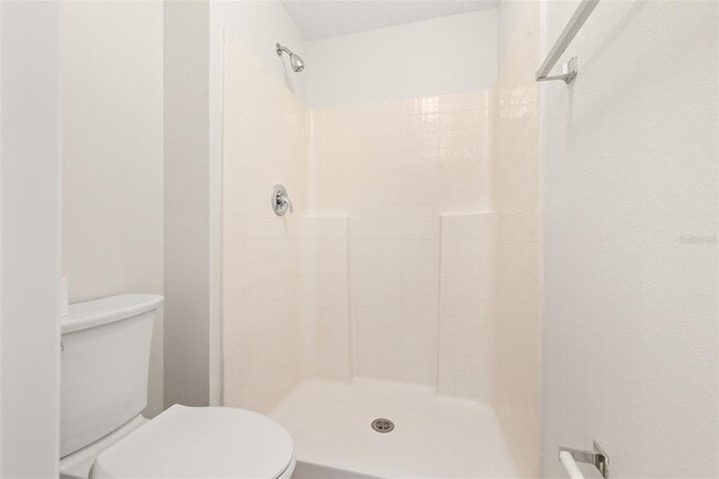 Building Photo - 624 Blake Ave