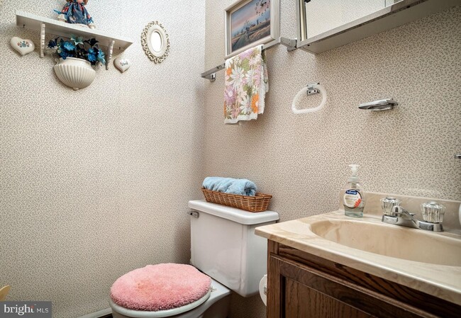 Building Photo - 5359 Crooked Run Rd