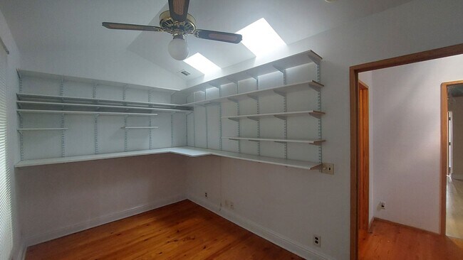 Building Photo - Medina Lake Views in Mico, TX