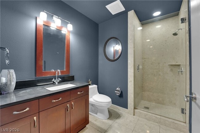 Building Photo - 4575 Dean Martin Dr