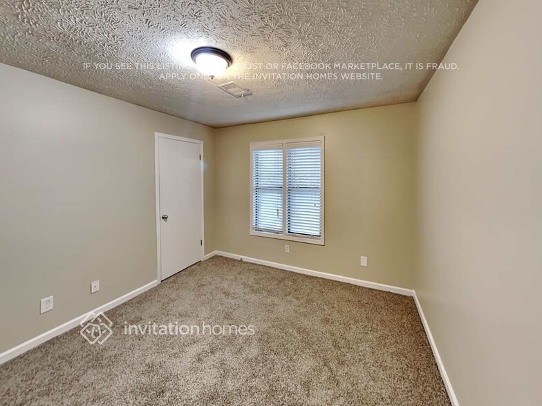 Building Photo - 86 Hartley Way
