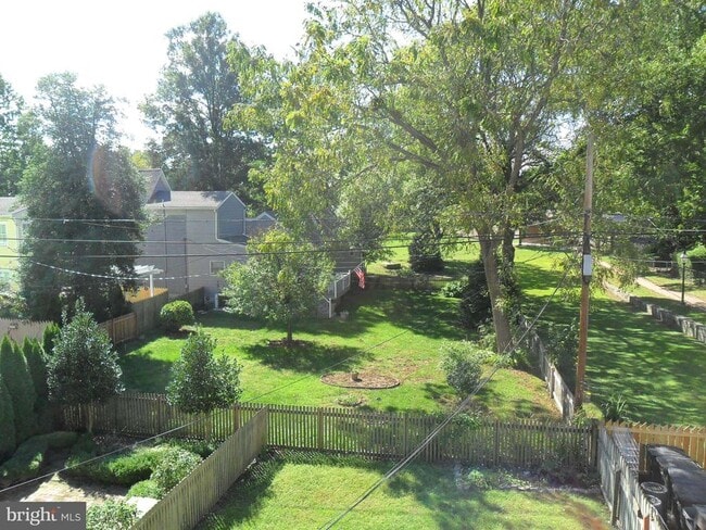 Building Photo - 120 Delaware St