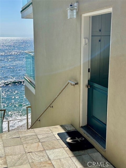 Building Photo - 1249 Ocean Front