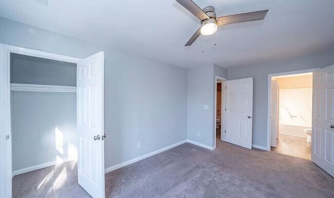 Building Photo - 4 Bdrm / 2.5 Bath Beautiful Lake Home at Central Virginia's largest Community