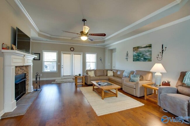 Building Photo - 7206 Lathan Dr SE