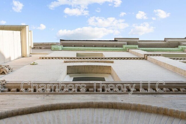 Building Photo - 2131 S St NW