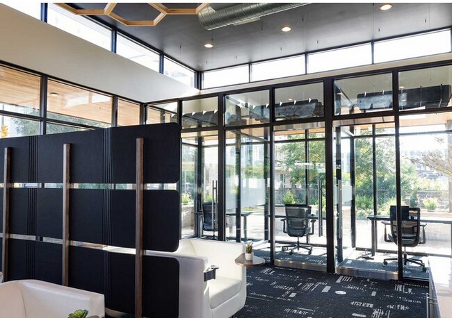 Building Photo - 5635 Diehl Trl-1814