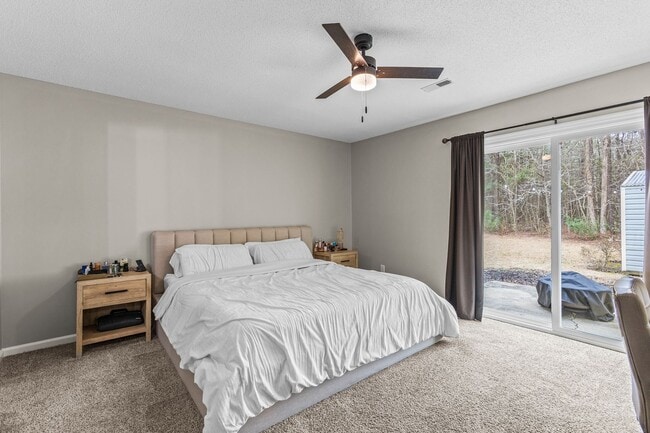 Building Photo - 612 Crissy Dr