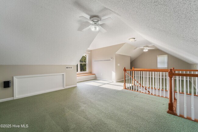 Building Photo - 119 Velma Ln