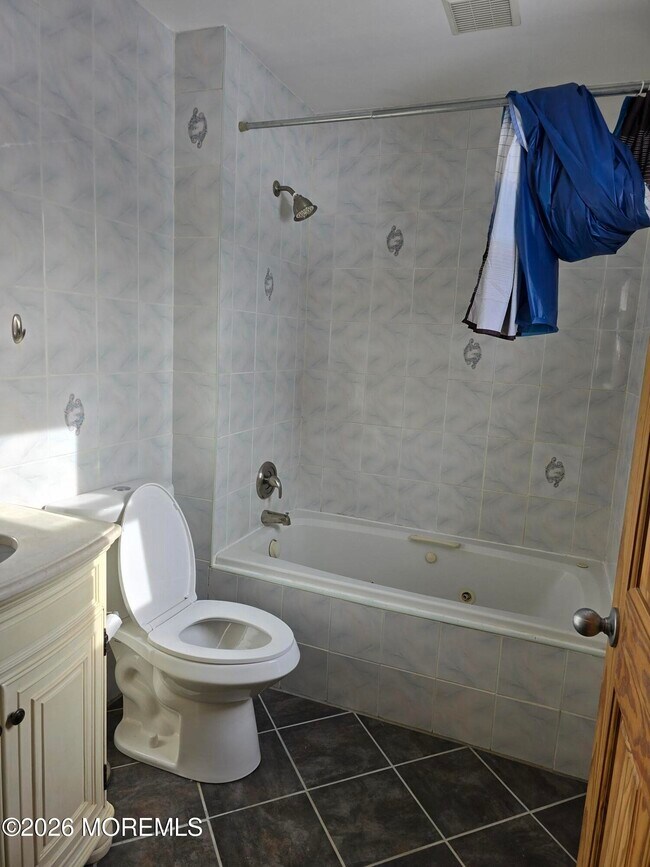 Building Photo - 22 Mizzen Dr