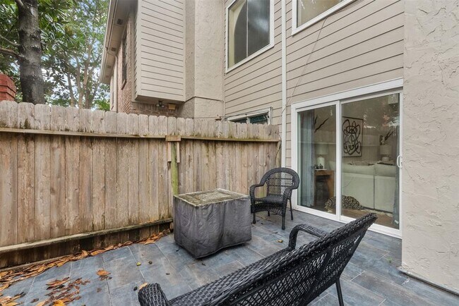 Building Photo - 2220 Bering Dr