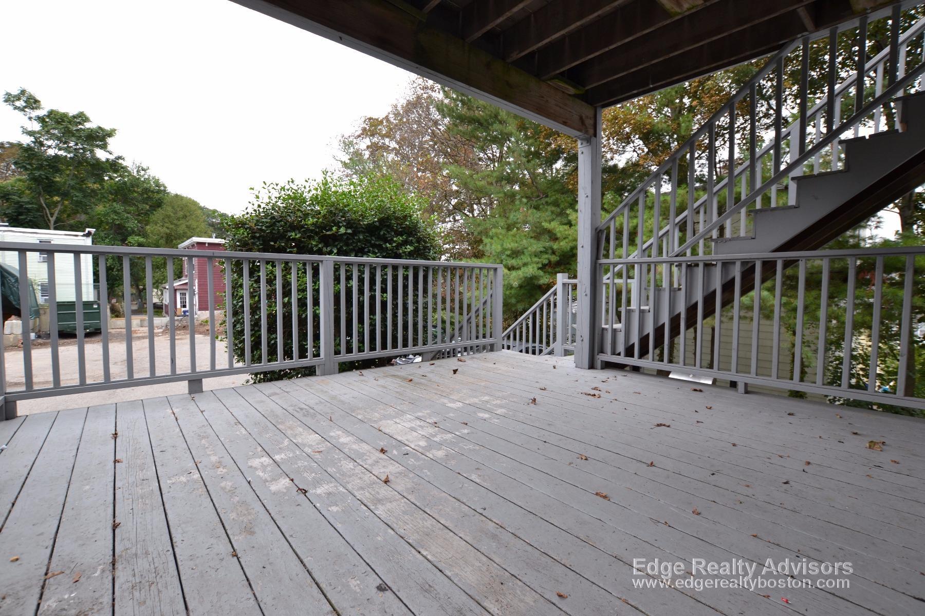 Building Photo - 47 Dighton St