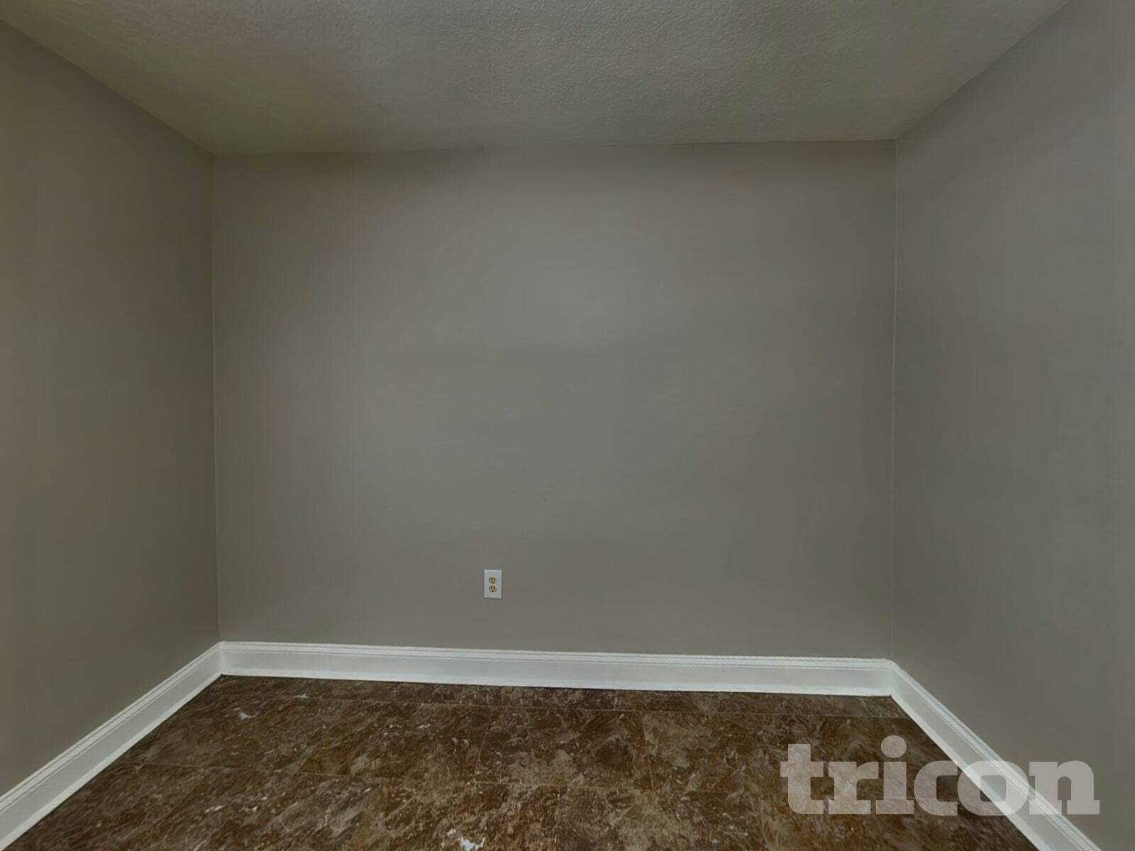Building Photo - 2313 Pleasure Run Dr