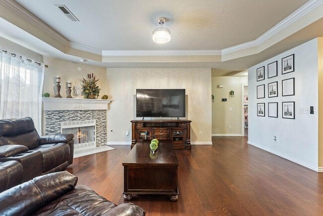 Building Photo - 3409 SW Picasso Blvd