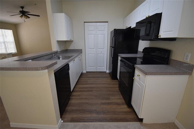 Building Photo - 862 Grand Regency Pointe