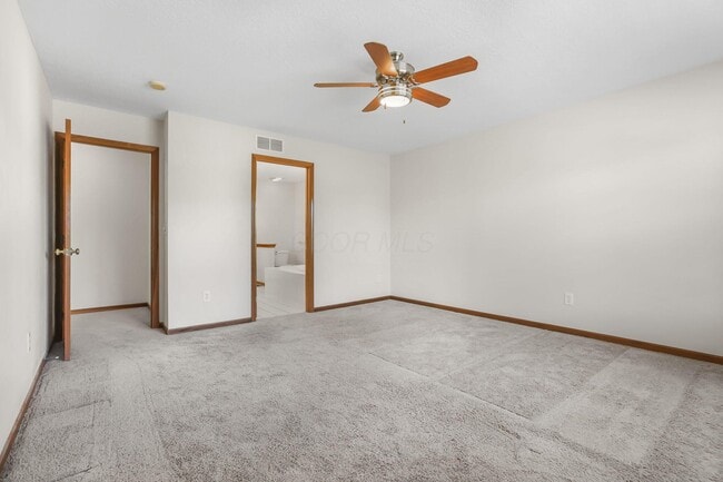Building Photo - 3825 Delwood Dr