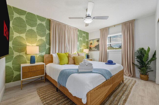 Building Photo - 10861 62nd Ave N