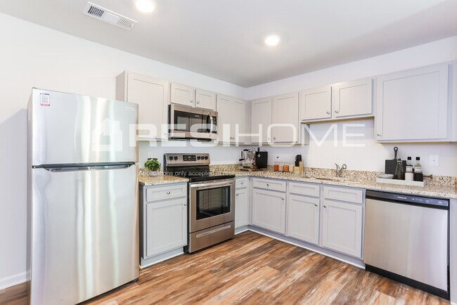 Building Photo - 4713 Tradition Pkwy