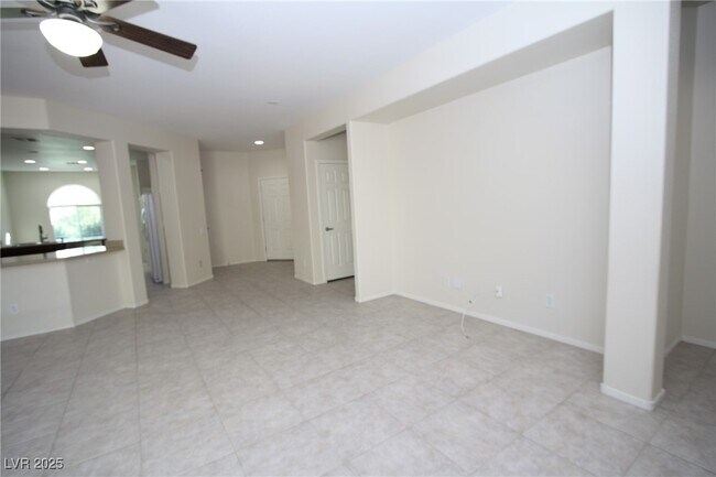 Building Photo - 11608 W Sleepy Heaven Pl