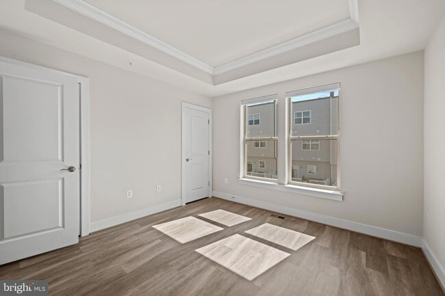 Building Photo - 148 Stowe Dr