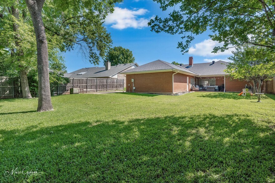 Building Photo - 7614 Millicent Way