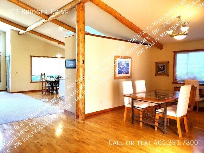Building Photo - 207 Bridger Dr