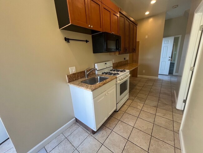 Building Photo - 5436 Mary Lane Dr