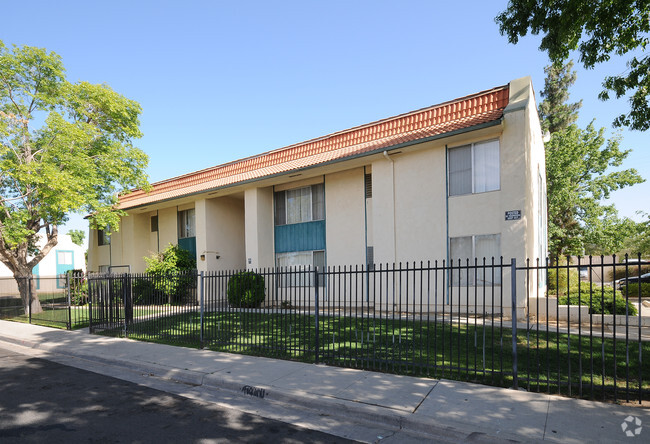 Primary Photo - Agua Terrace Apartments