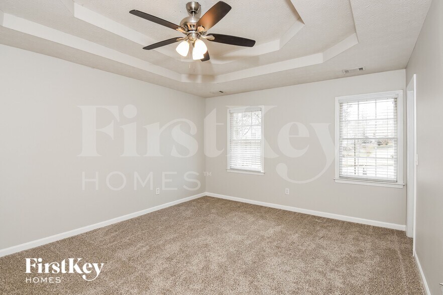 Building Photo - 7285 Wyngate Dr