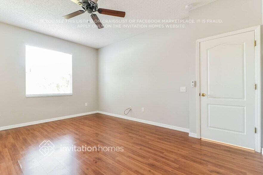Building Photo - 22622 Marsh Wren Dr