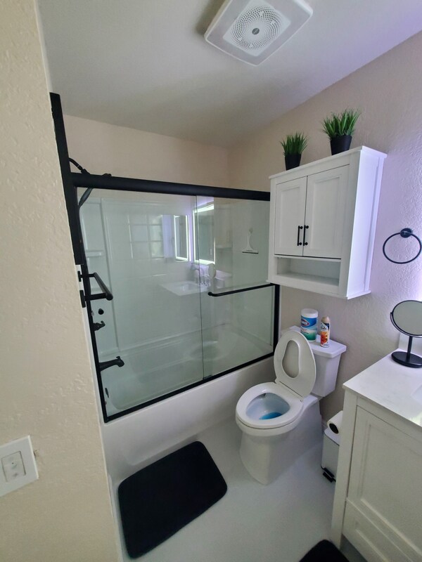 Building Photo - 22956 Scribner Dr