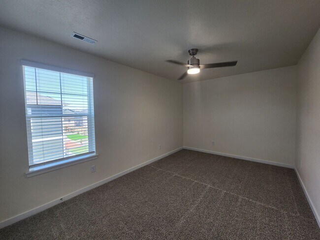 Building Photo - Stunning New Build In Wide Open Bennett!