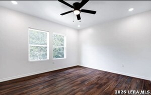 Building Photo - 215 Southlawn Ave