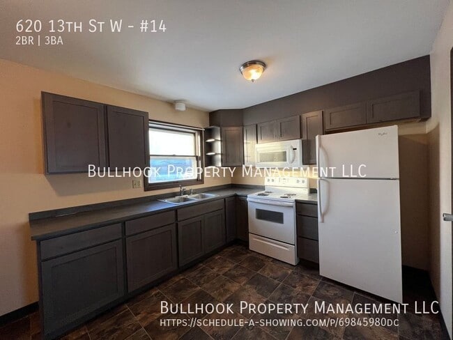 Building Photo - 620 13th St W