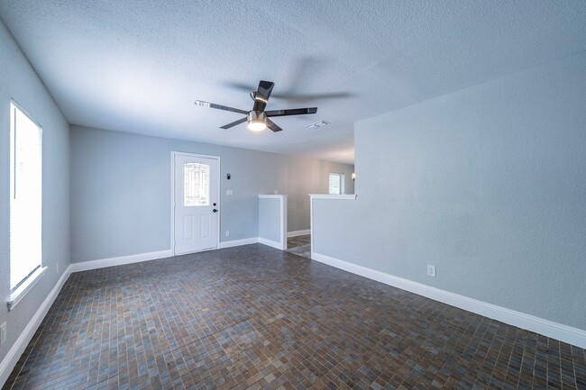 Building Photo - Beautiful home in Fort Worth!