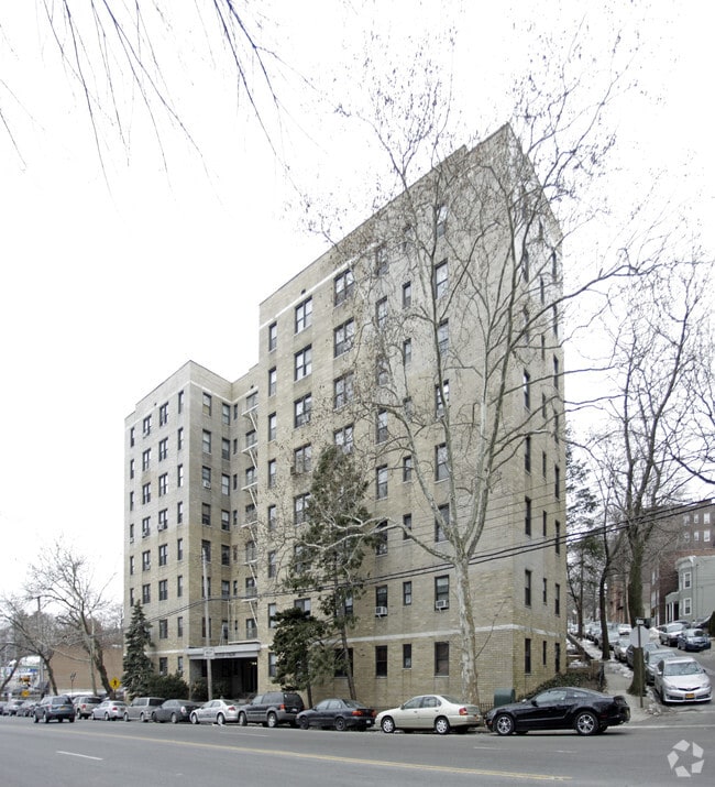 ster Park 530 E 234th St Bronx NY 10470 Apartment Finder
