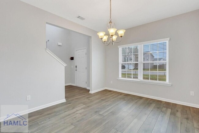 Building Photo - 12 Trask Cir