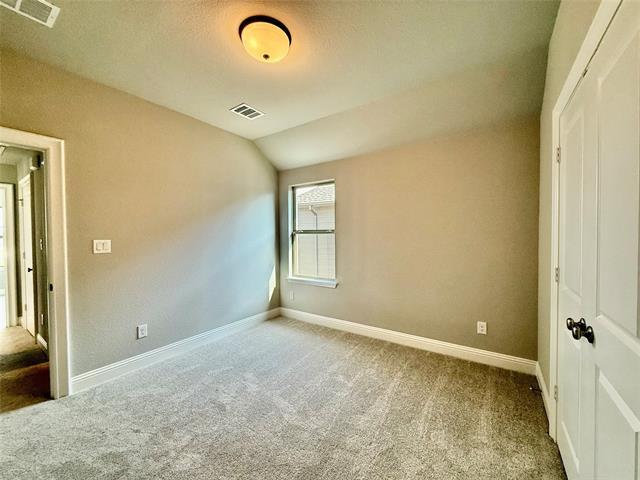 Building Photo - 2017 Montgomery Ln
