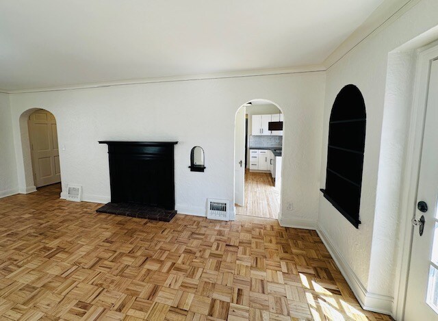 Building Photo - 4511 Shirley St