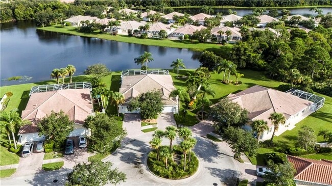 Primary Photo - 9293 SE Hawks Nest Ct