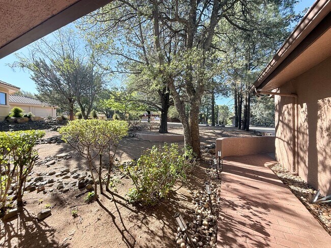 Building Photo - Million Dollar Views in Haisley Homestead!