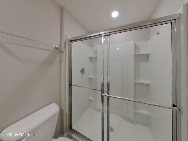 Building Photo - 14 Rivera Ln