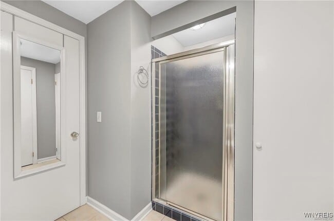 Building Photo - 32 Bernhardt Dr
